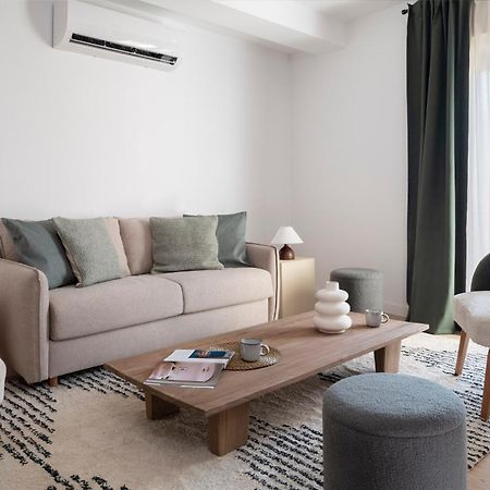 Magno Apartments Real De La Carreteria Севиля Екстериор снимка